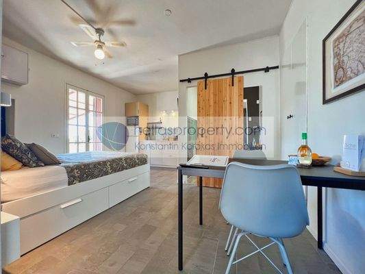 528e110a63084cd7b85d09bcb07edbe4-original