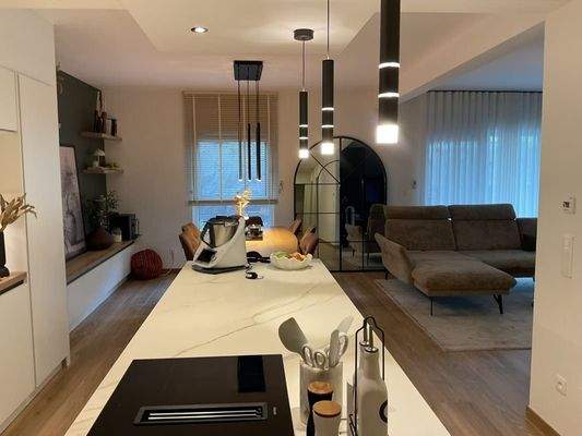 WhatsApp Image 2025-09-17 at 10.11.03 (2).jpeg