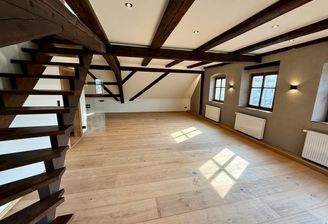 Riesiger Wohn-/Essbereich - lichtdurchflutet!