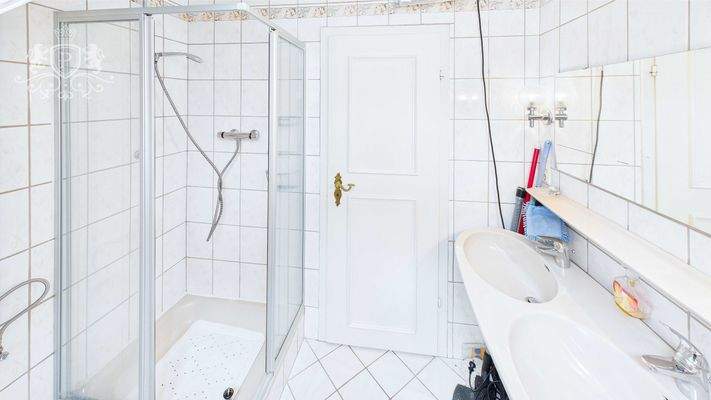 CAM01984G0-PR0473-STILL015