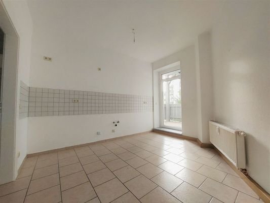 Küche mit Balkon