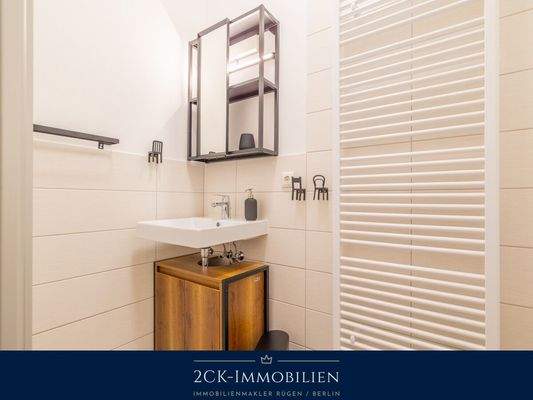 und Handtuchheizkörper