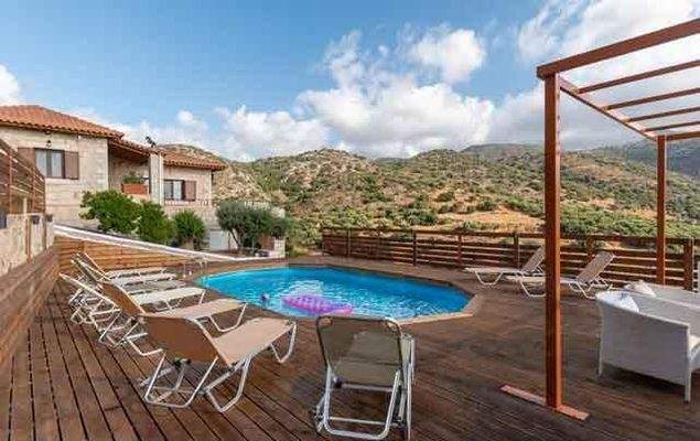 Kreta, Sisi: Einzigartiges Steinhaus mit Swimmingpool zum Verkauf