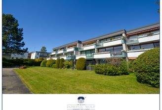 Blick auf das Haus / den Balkon