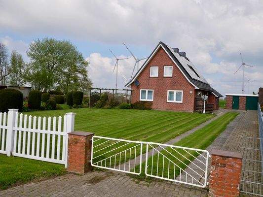 Außenansicht von der Straße 