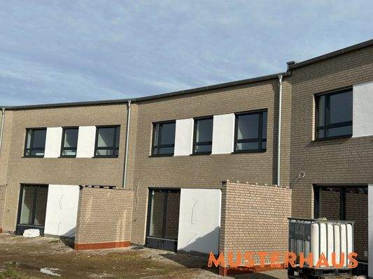 Gartenansicht -Musterhaus-