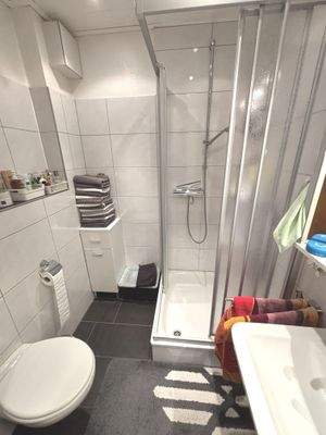 Badezimmer DG rechts