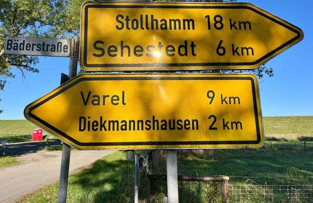 Schweiburg_Wegweiser I