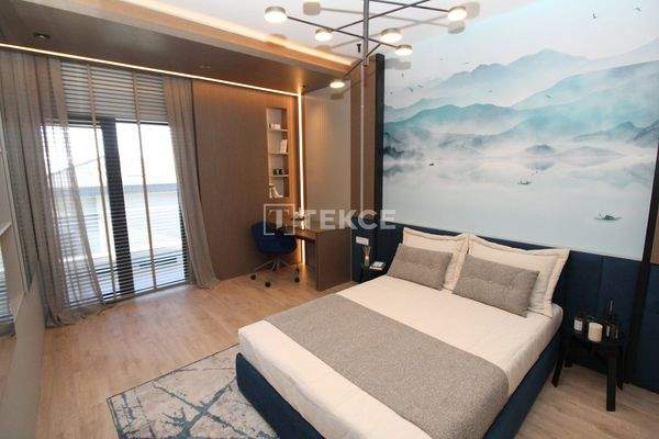 Detached and Semi-Detached Villas Near the Beach in İstanbul