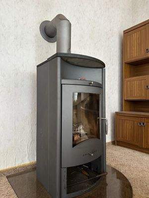 Kaminofen im Wohnzimmer