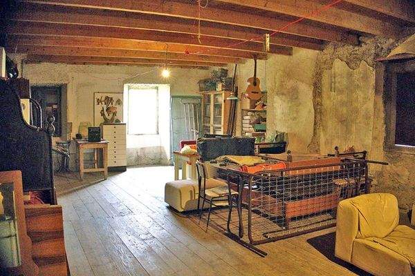 renovierungsbedürftiges Zimmer