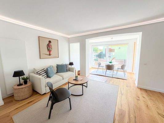 Wohn-Essbereich mit Terrassenzugang