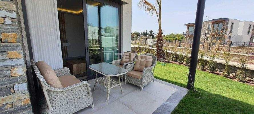 Flats for Sale in a Beachfront Complex in Bodrum Gümüşlük