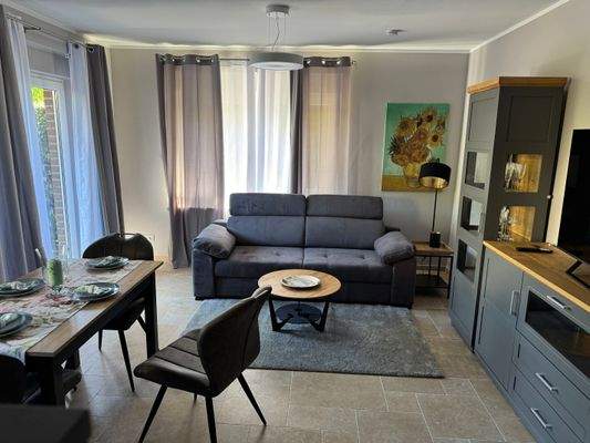 Wohn-Essbereich 4.jpeg