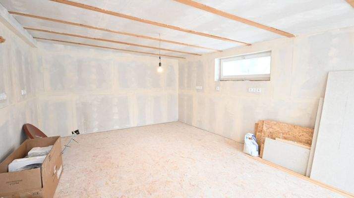 Zusätzlicher Nebenraum