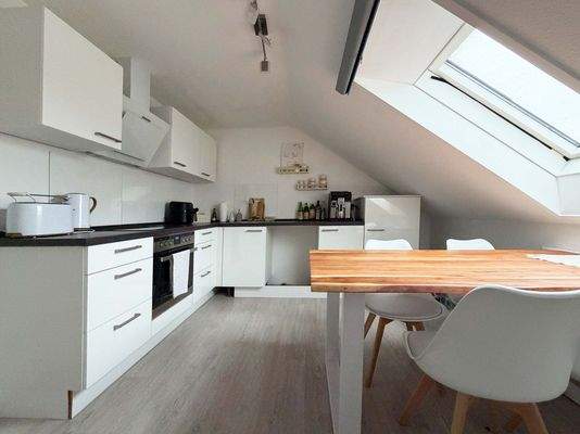 DG Küche: Die Küche mit Essplatz unter dem Sternenhimmel