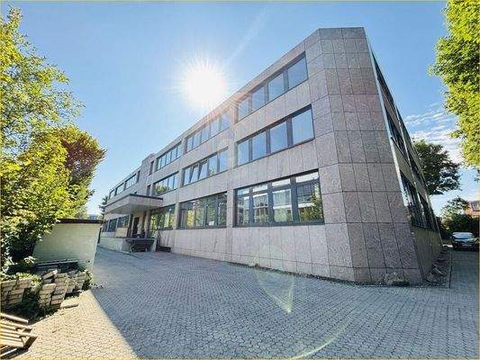 Außenansicht Bürogebäude