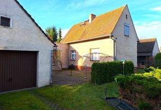 05 Straßenansicht.jpg