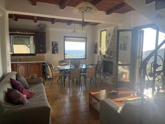 Südostkreta, Aspros Potamos: Wunderschöne Villa, nahe dem Meer und Makry Gialos, zu verkaufen