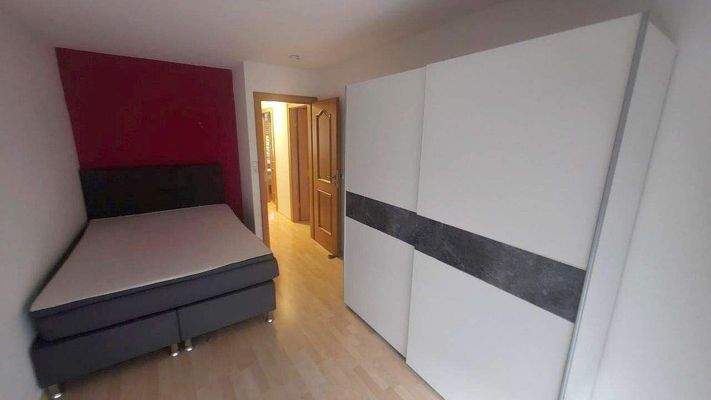 OG - Kinderzimmer re .jpg