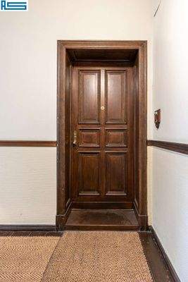 Eingang Seitenflügel 