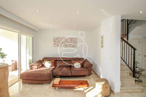 Moderne Doppelhaushälfte