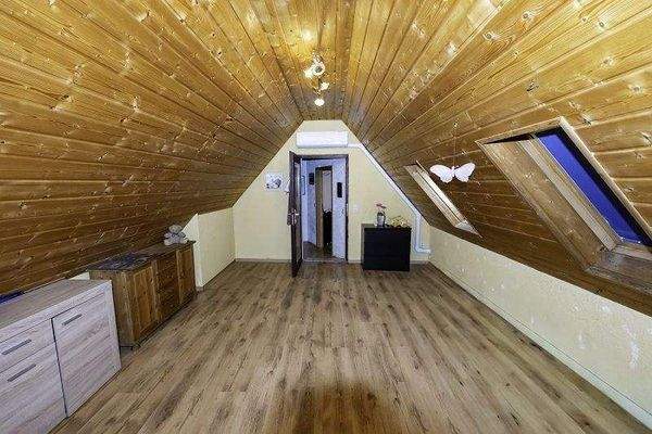 k-Dachgeschoss Vorderhaus.jpg