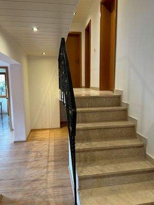 Einliegerwohnung Flur.jpg