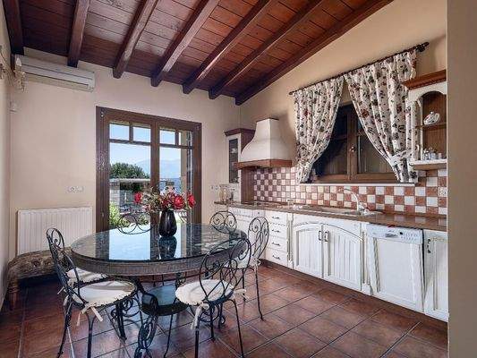 Kreta, Sternes: Luxusvilla in erhabener Lage mit perfekter Aussicht zu verkaufen