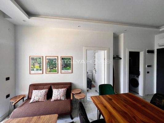 Ready to Move Flat for Sale in a Complex with a Pool in Alanya