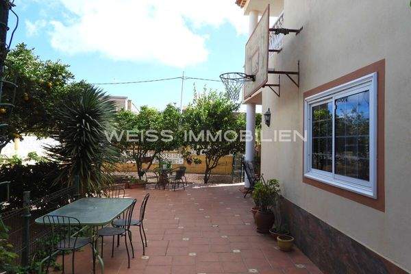 ...und weiter am Haus