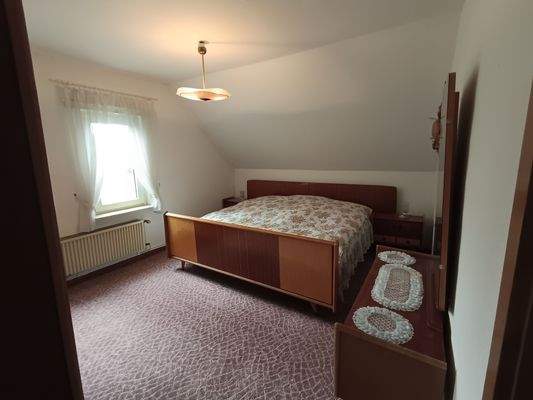 Schlafzimmer OG