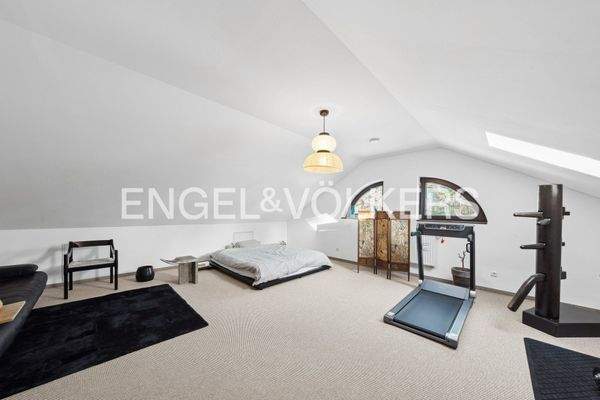 Yogastudio und/oder Sportbereich im Dachgeschoss