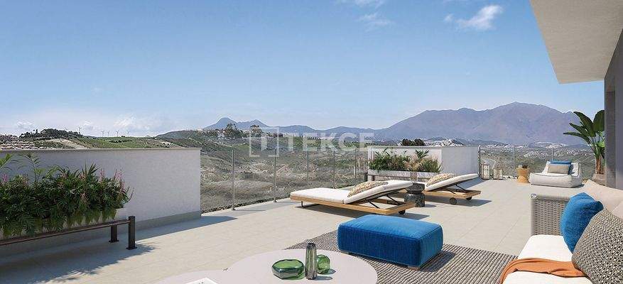 Panoramic Golf View Apartments near Beach in Manilva Spain