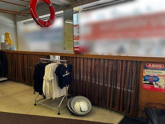 Große Schaufensterfront