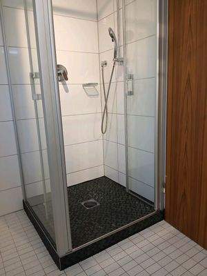 Dusche .jpg