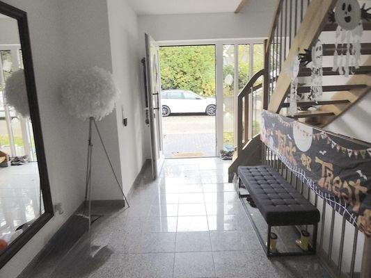 Eingangsbereich obere Wohnung 