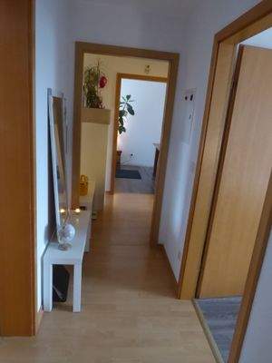 Flur zur Wohnungstüre 