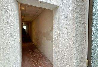 Erschließungsflur EG