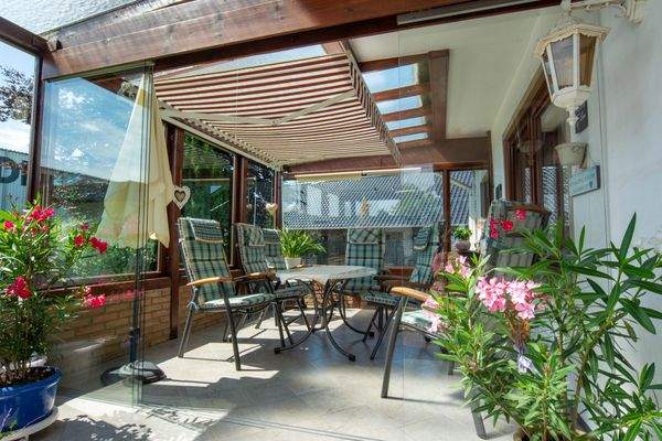 Überdachte Terrasse Innenansicht