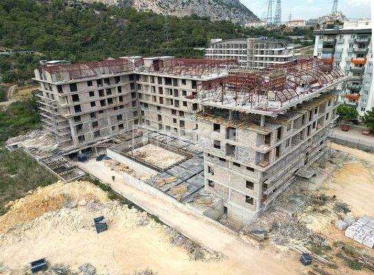 Apartments for Sale with Pool and Security in Antalya Konyaaltı