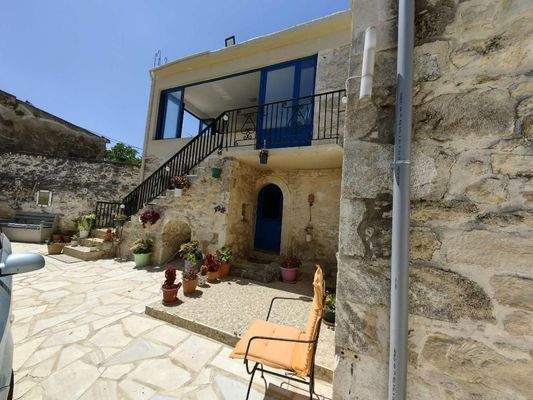 Kreta, Eleutherna: Freistehendes Steinhaus mit 2 unabhängigen Studios zum Verkauf