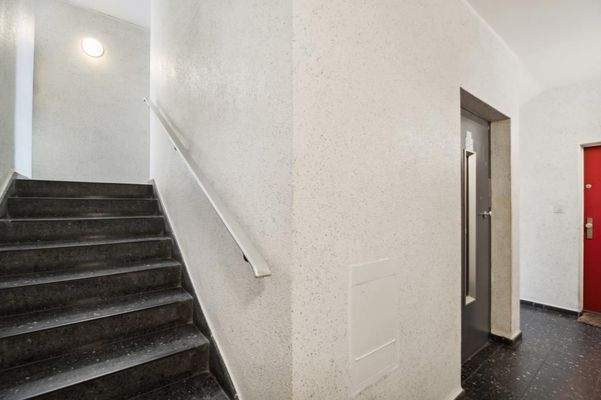 Treppenaufgang exemplarisch