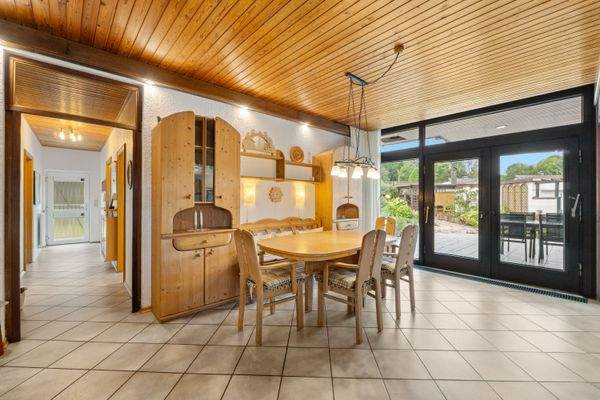 Essberereich - Blick auf die Terrasse.jpg