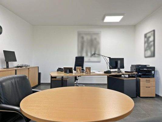 Büro.jpg