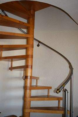 Treppe zur zweiten Ebene 