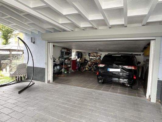 Doppelgarage