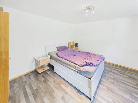 CAM01223G0-PR0141-STILL043