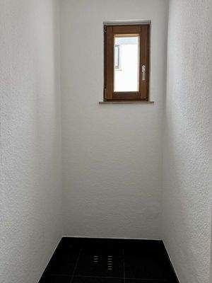 Abstellraum neben Küche