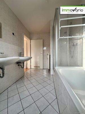 Bad mit 2 Waschtischen